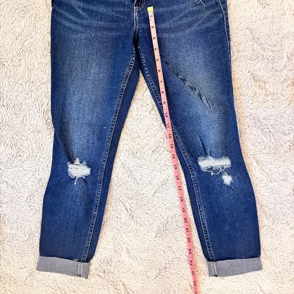 Hollister Cropped Jeans - Picture 3 of 4